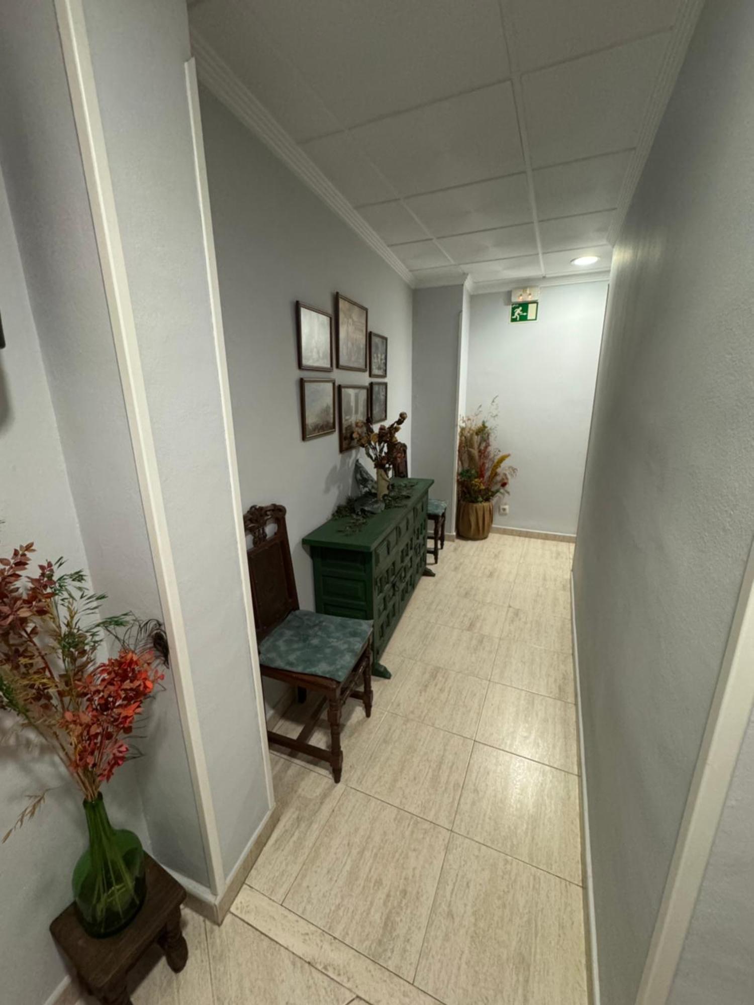Hostal Joaquin Las Ventas con Pena Aguilera Luaran gambar